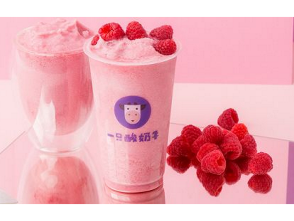 奶茶加盟網(wǎng)有專家對教授奶茶技術(shù)！