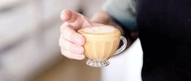 Flat White的不同定義 | Flat White的做法比例與拿鐵有何不同？