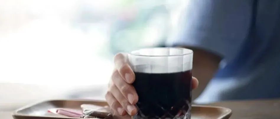 冷萃咖啡的研磨度多少才合適？調(diào)細(xì)研磨味道竟然會(huì)更淡！