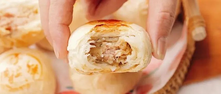 上海月餅界排隊(duì)巨頭，全網(wǎng)找配方！酥脆掉渣，鮮嫩多汁！超上頭！